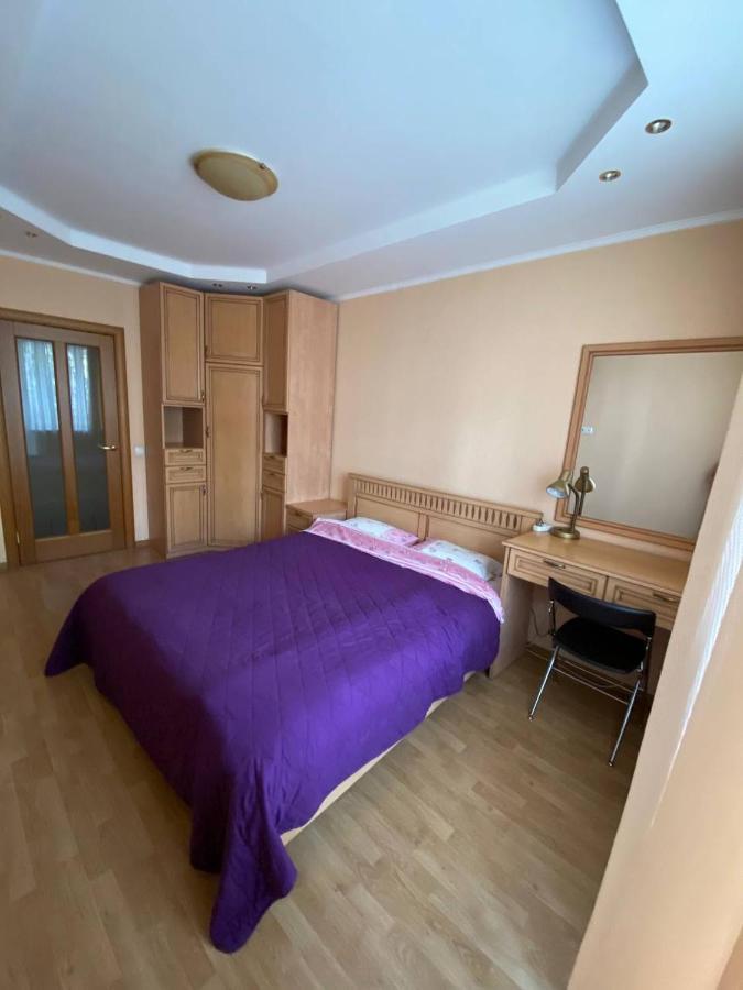 Apartment Mala Zhytomyrska 10 Kiev Esterno foto