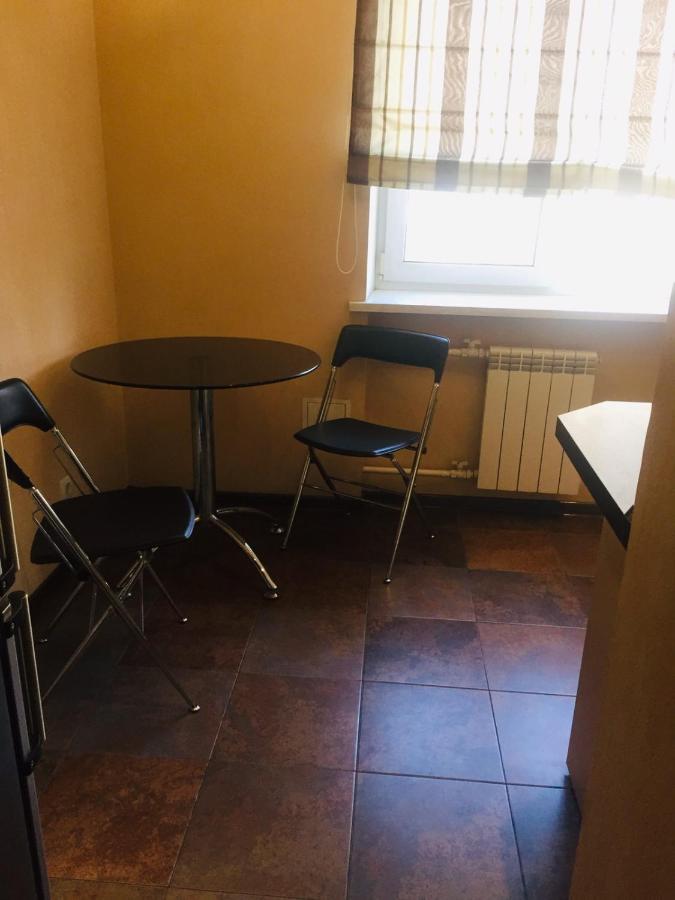 Apartment Mala Zhytomyrska 10 Kiev Esterno foto